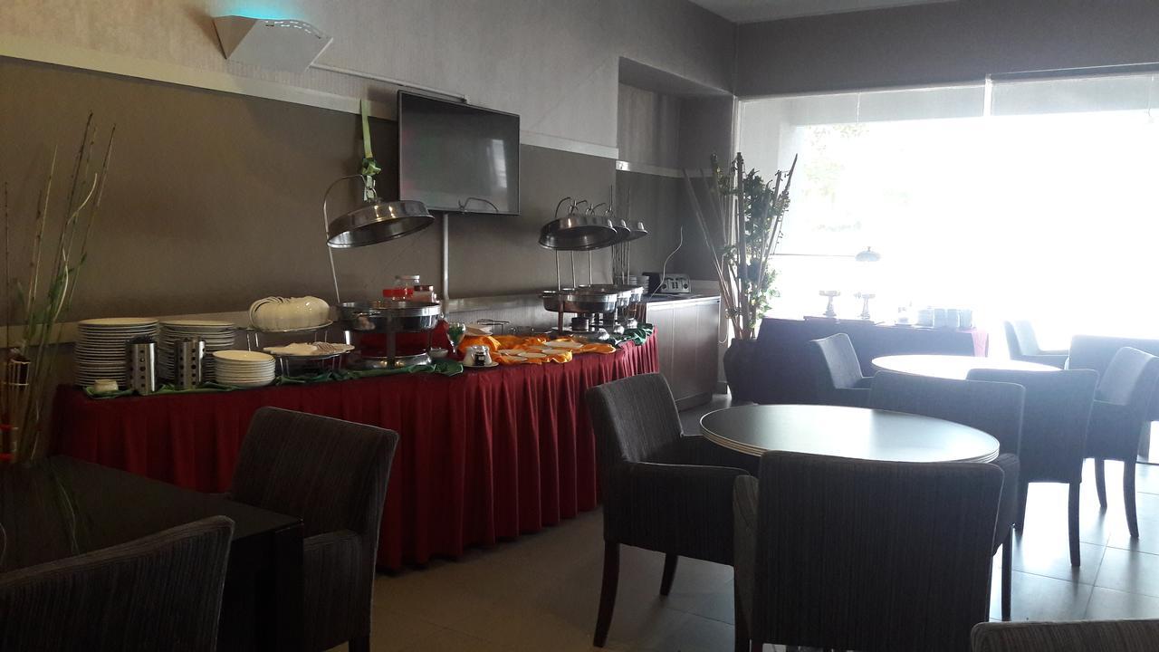 קואנטאן Kosma Business Hotel מראה חיצוני תמונה